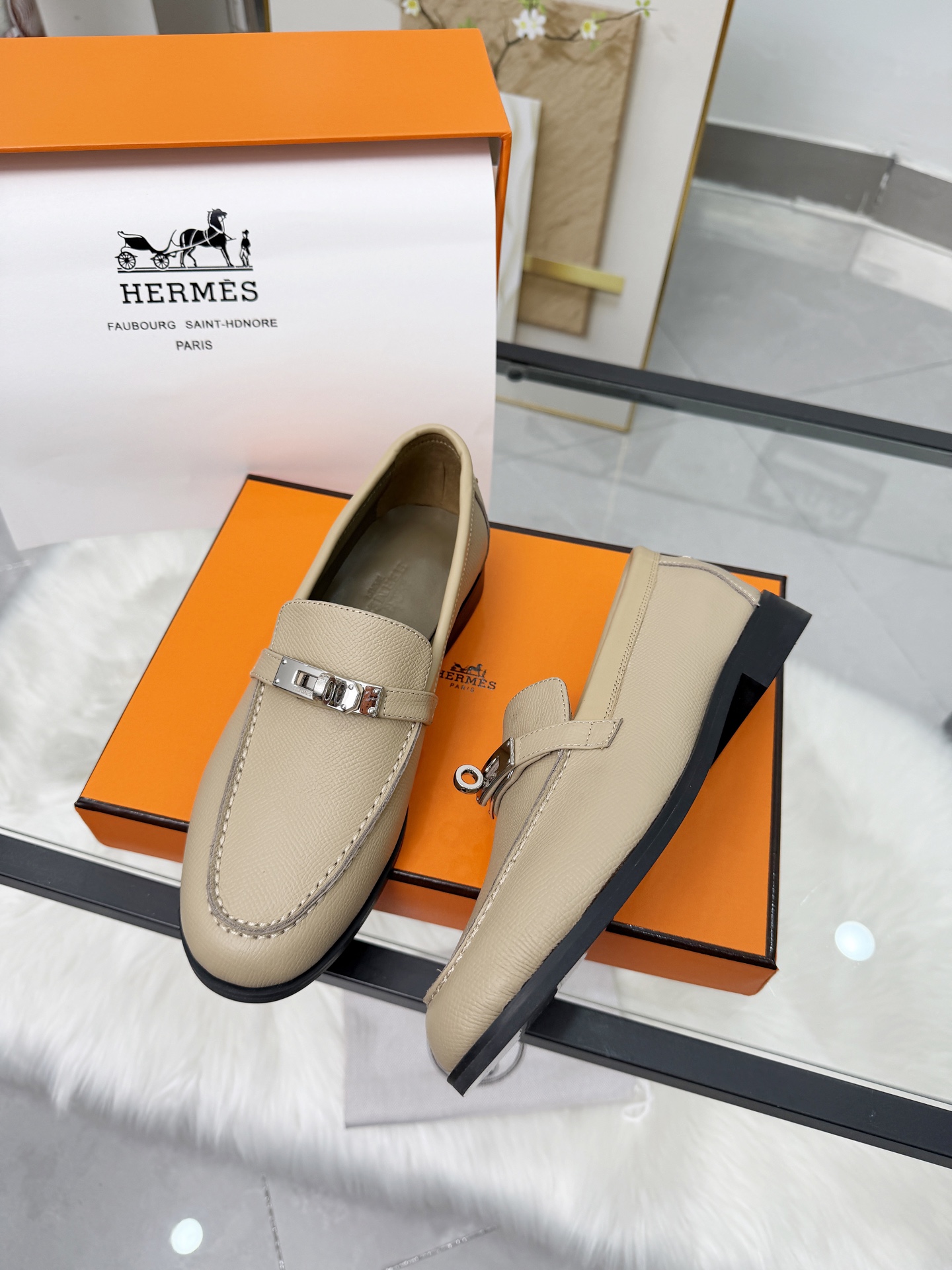 Women's high heels